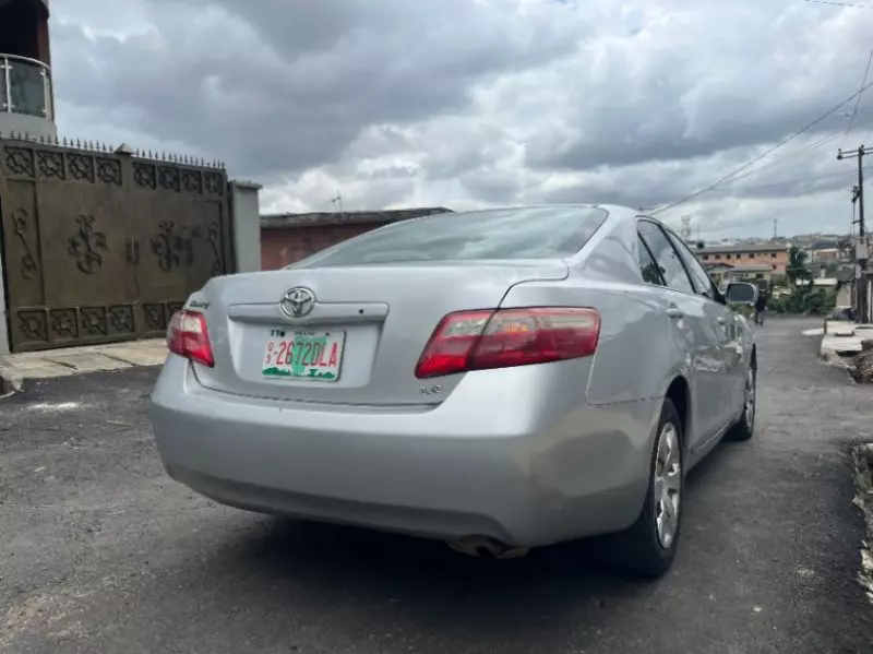 TOYOTA Camry   - 2009