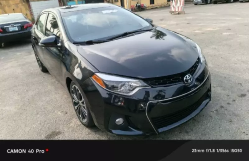 Toyota Corolla - 2015