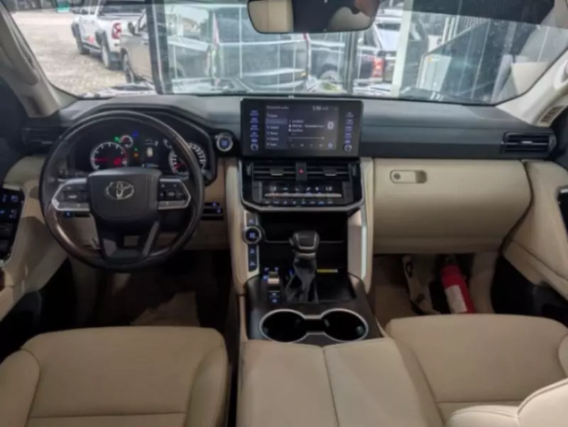 TOYOTA Land Cruiser   - 2024