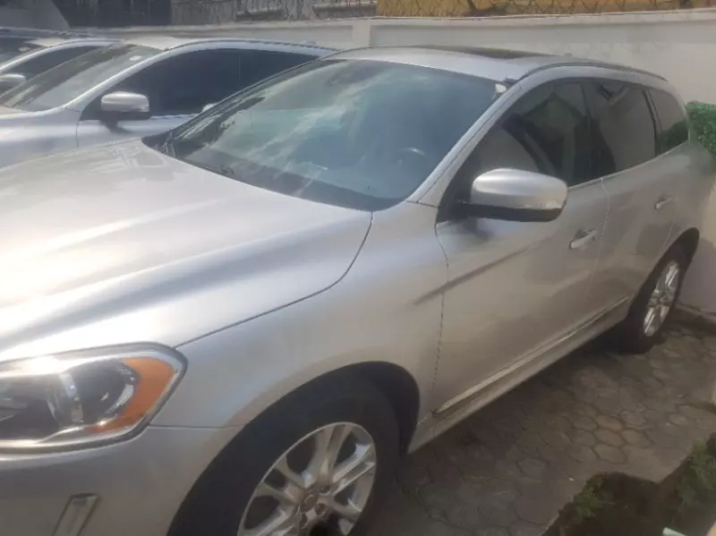 Volvo XC60   - 2015