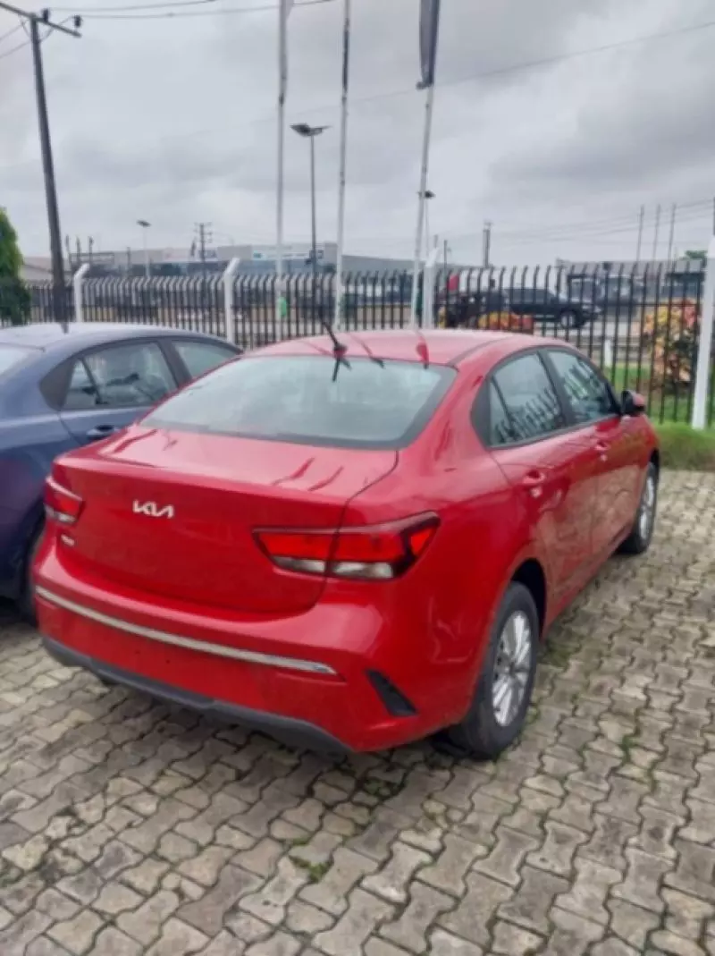 KIA Rio   - 2016