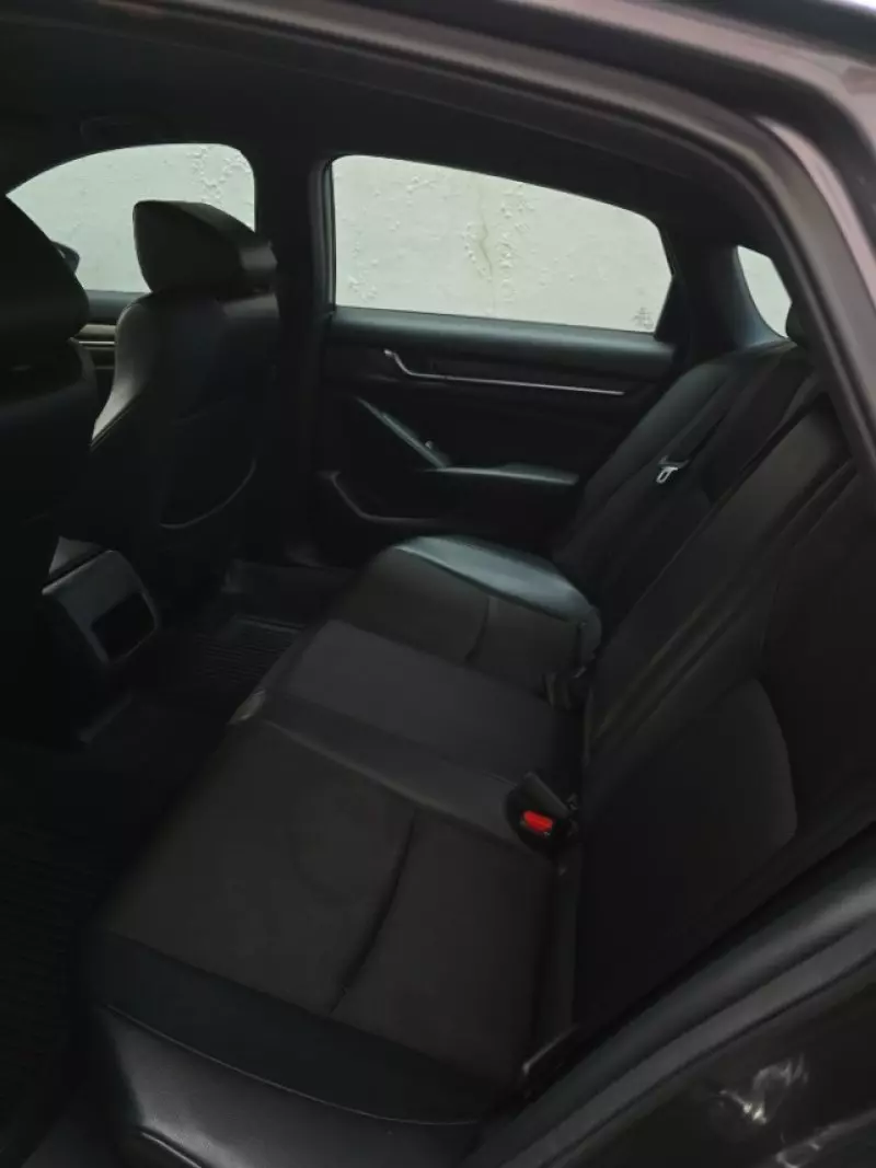 Honda Accord   - 2018