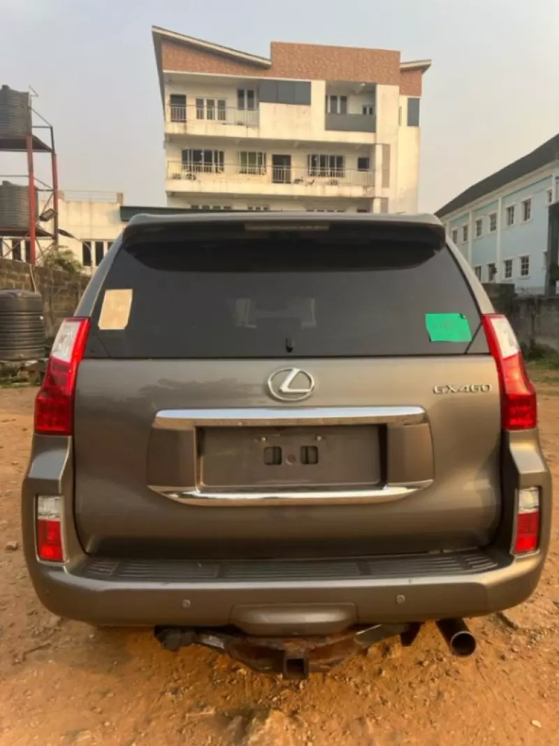Lexus GX   - 2011