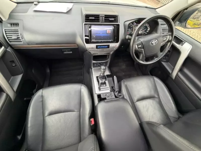 Toyota Landcruiser Prado   - 2019