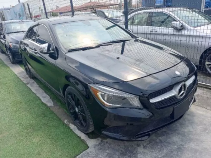 Mercedes-Benz CLA 250   - 2015