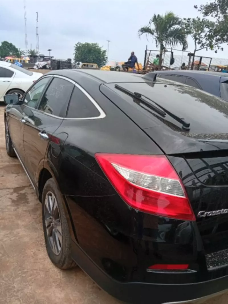 Honda Crosstour   - 2013