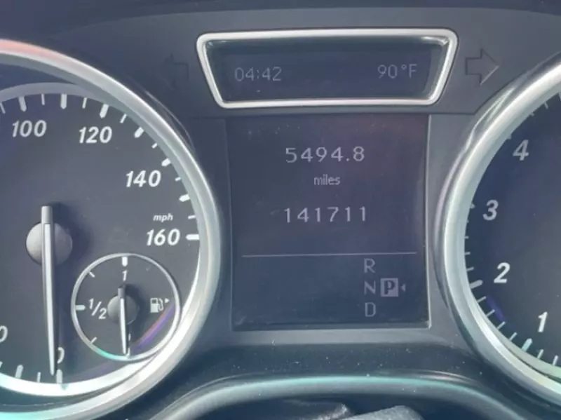Mercedes-Benz ML 350   - 2012