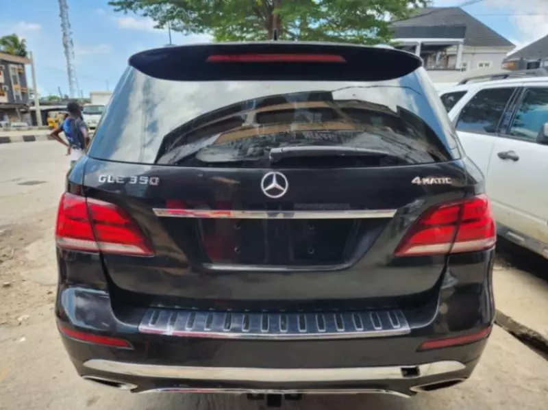 Mercedes-Benz GLE 350   - 2016