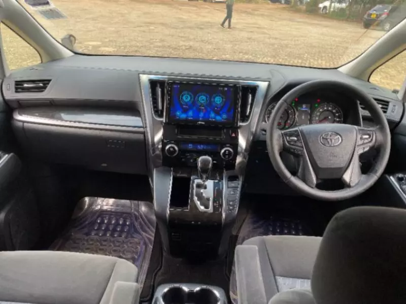 TOYOTA Alphard   - 2017
