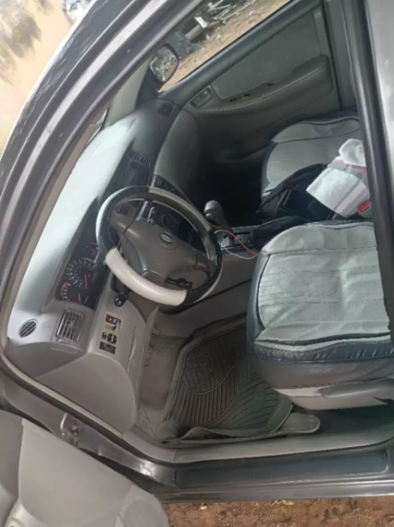 Toyota Corolla   - 2007