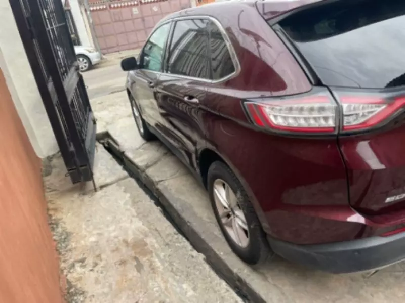 Ford Edge SEL 2.0L   - 2017