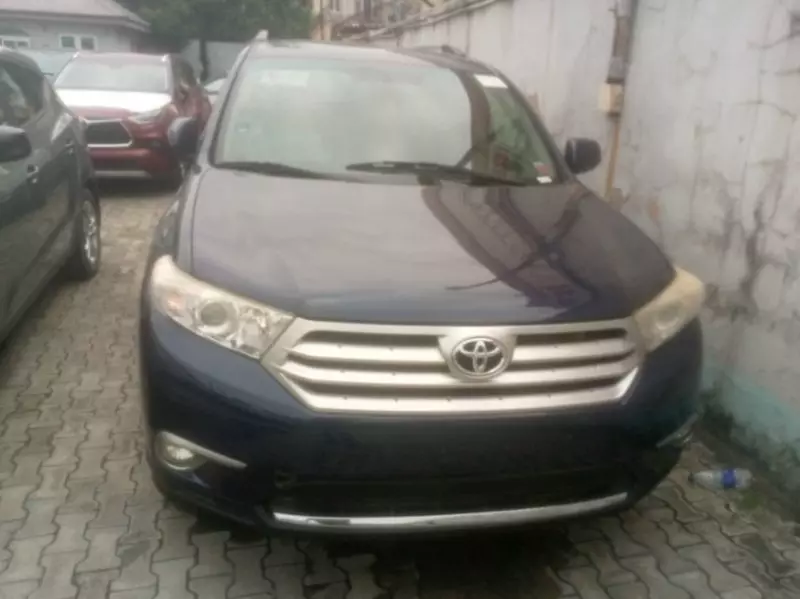 TOYOTA Highlander   - 2012