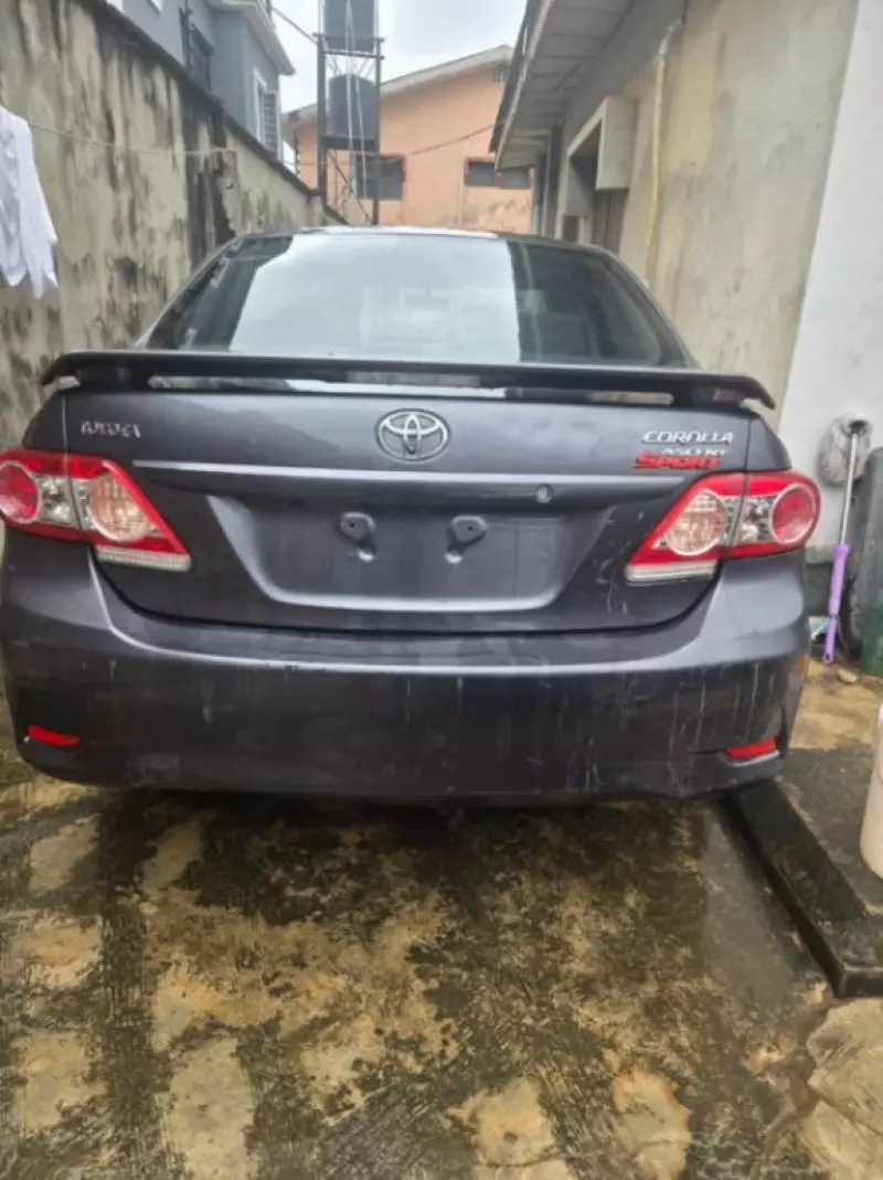 TOYOTA Corolla   - 2013