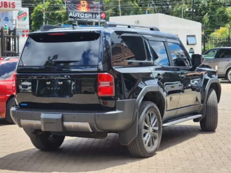 Toyota Landcruiser Prado   - 2024