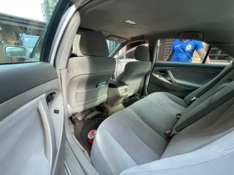 TOYOTA Camry   - 2010