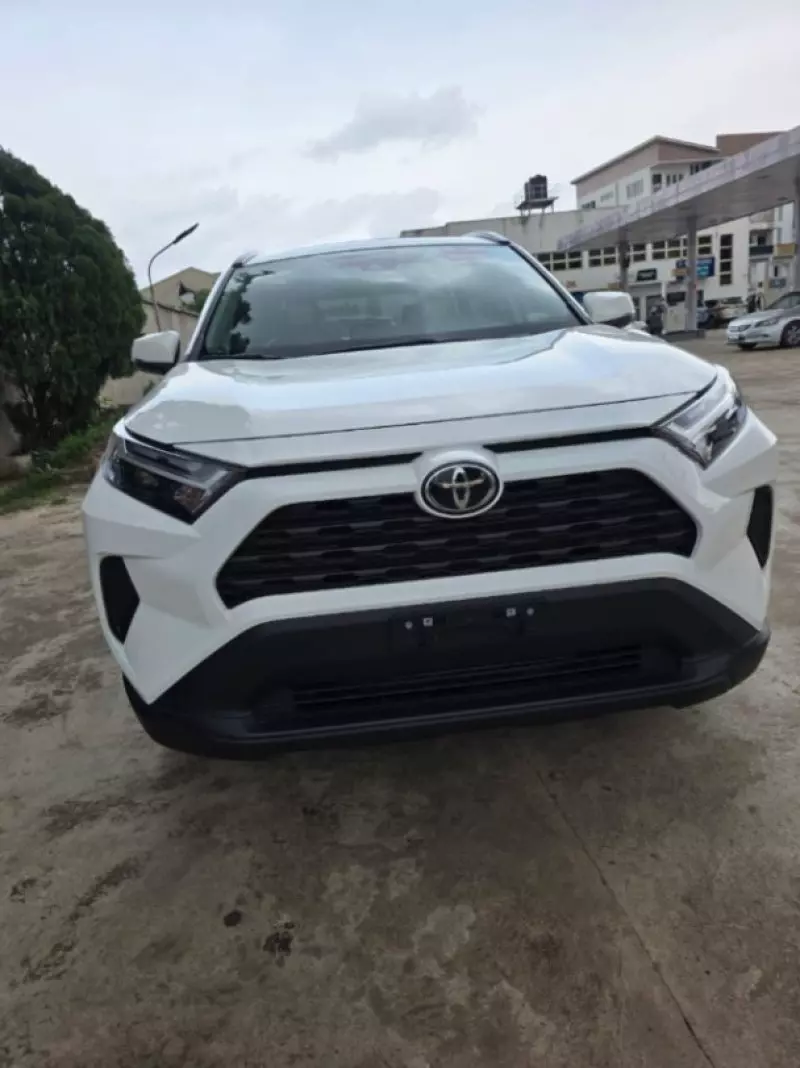 Toyota Volt   - 2020