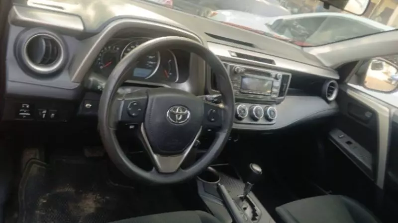 TOYOTA RAV 4   - 2015