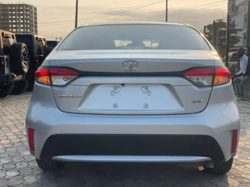 TOYOTA Corolla   - 2021