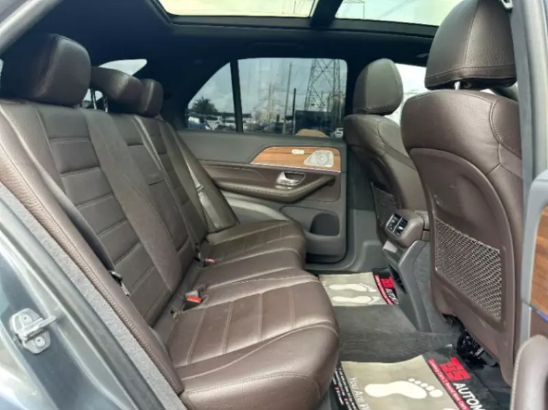 Mercedes-Benz GLE-Class   - 2020