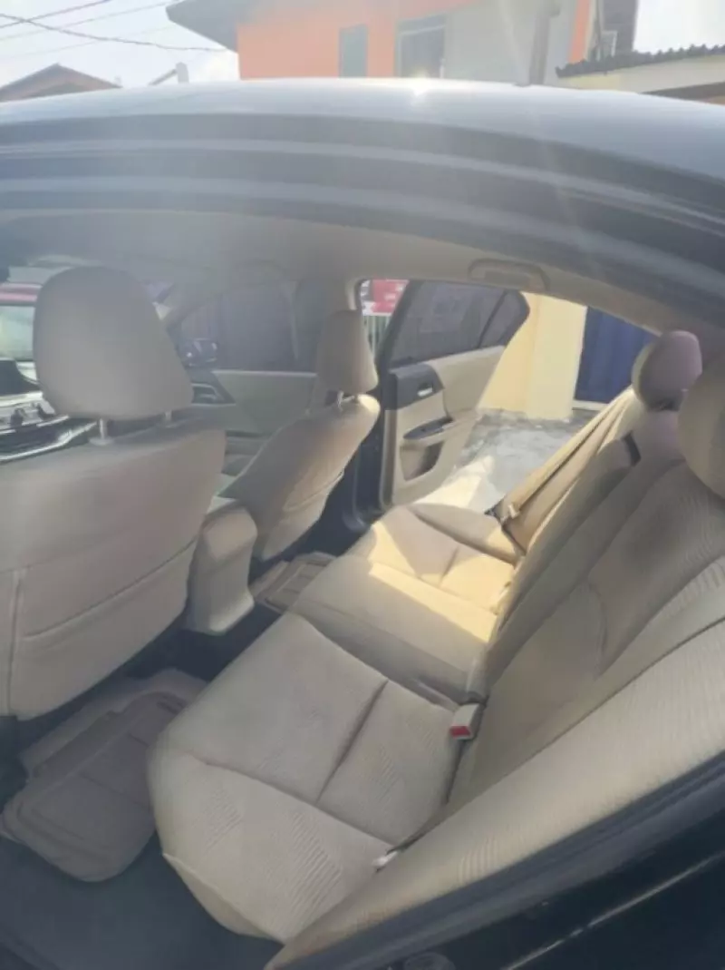 Honda Accord   - 2014