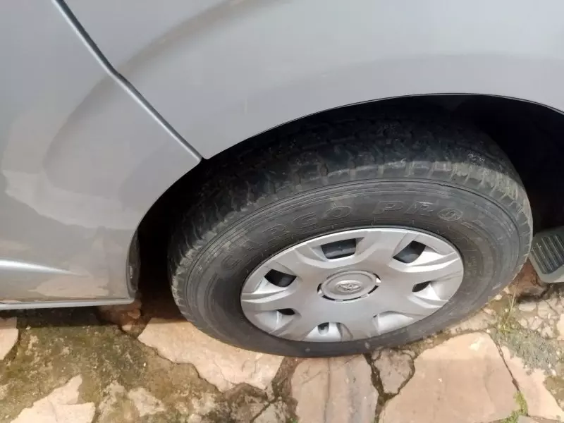 Toyota Hiace   - 2014