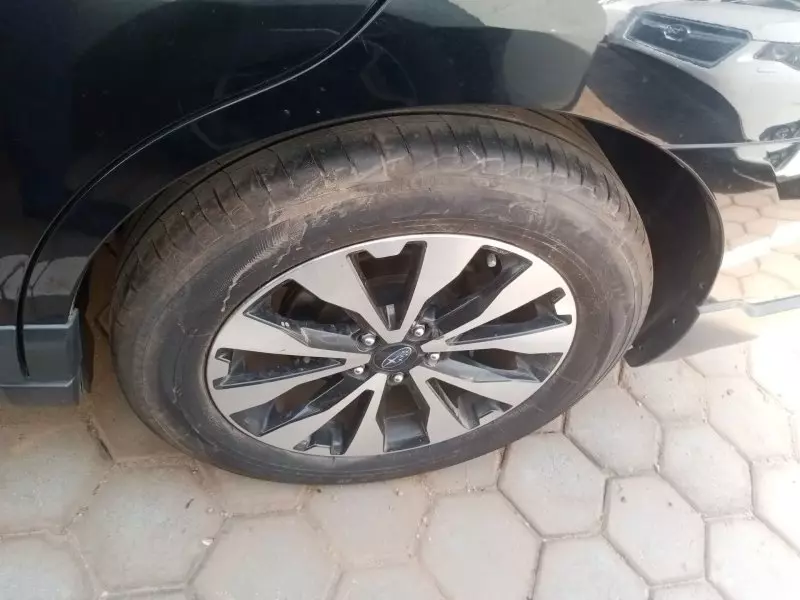 Subaru Outback   - 2017