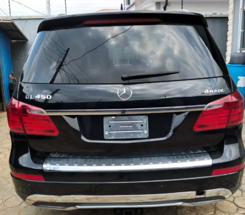 Mercedes-Benz GL 450   - 2012