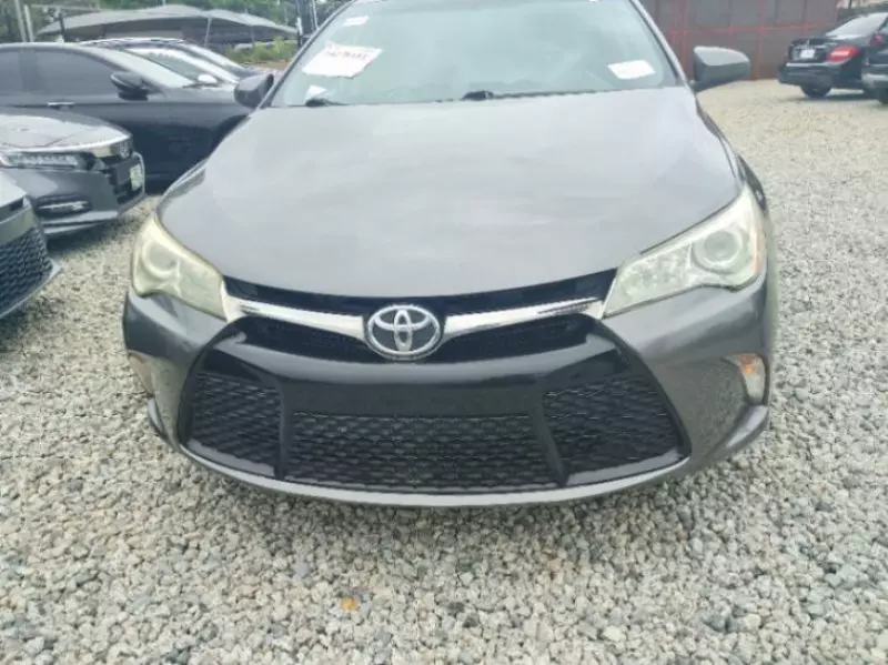 TOYOTA Camry   - 2017