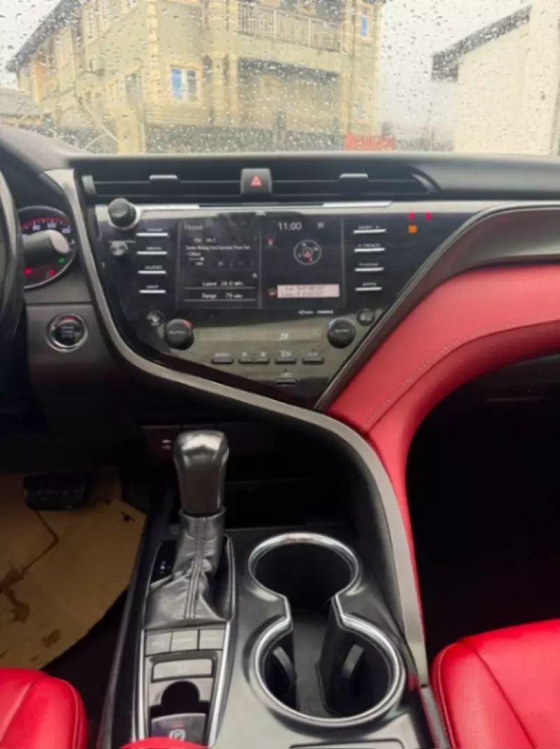 TOYOTA Camry   - 2019