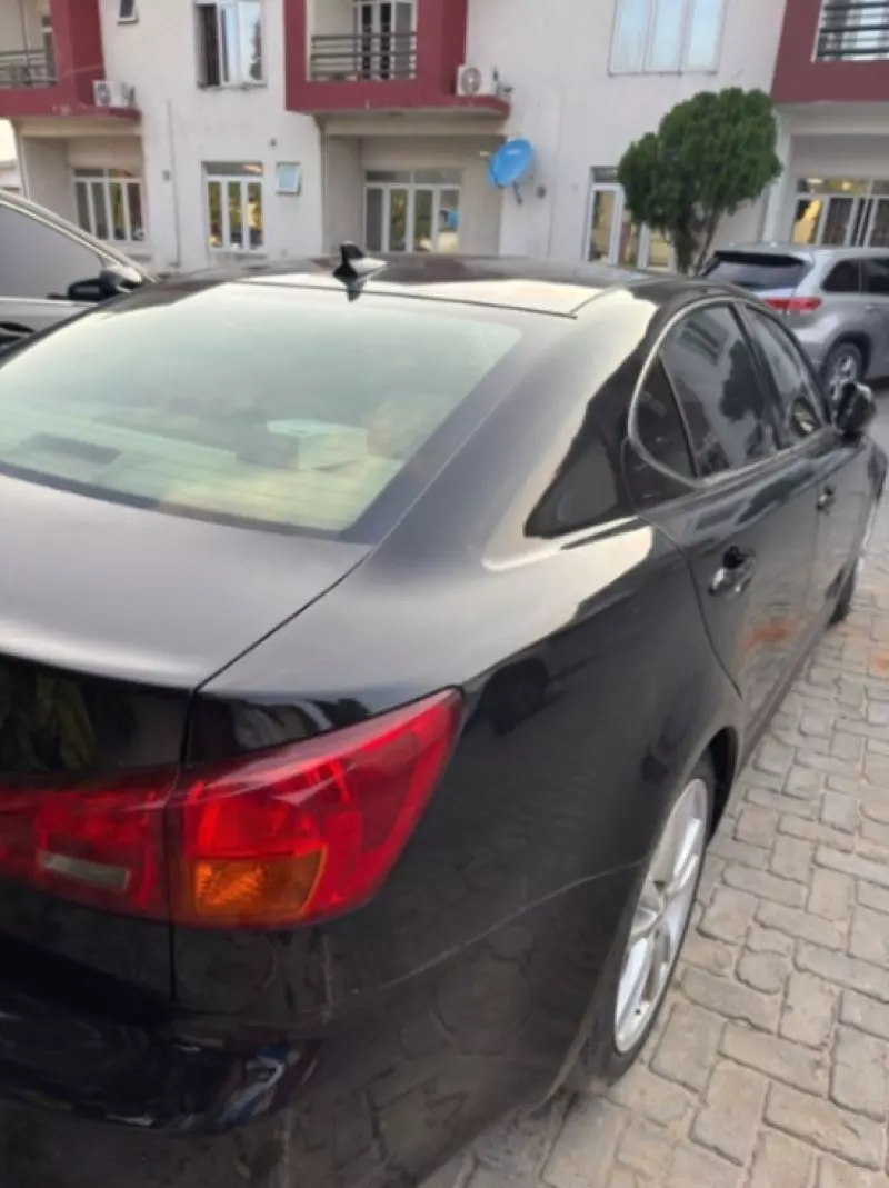 Lexus IS   - 2008