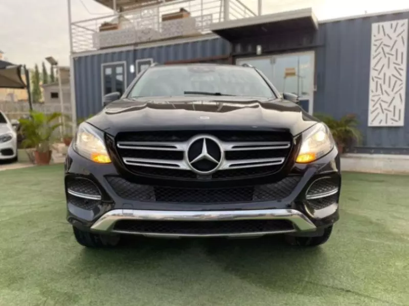 Mercedes-Benz GLE 350   - 2016