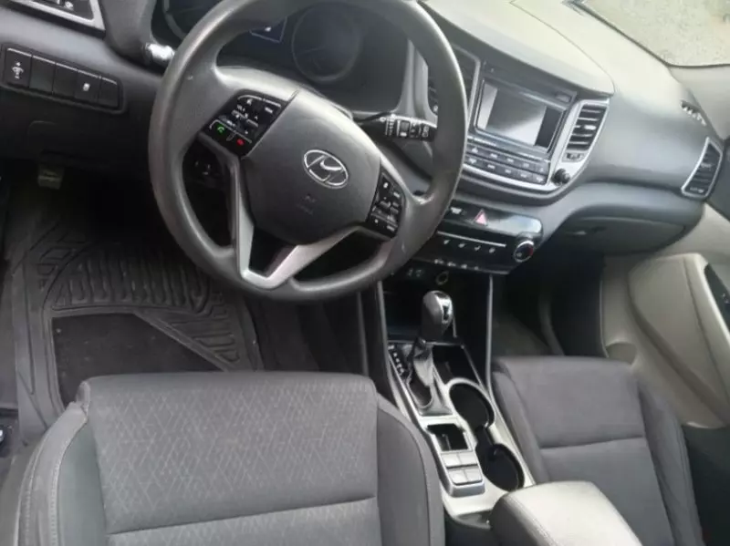 Hyundai TUCSON   - 2017