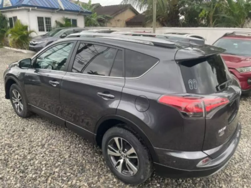 TOYOTA Rav4 - 2018