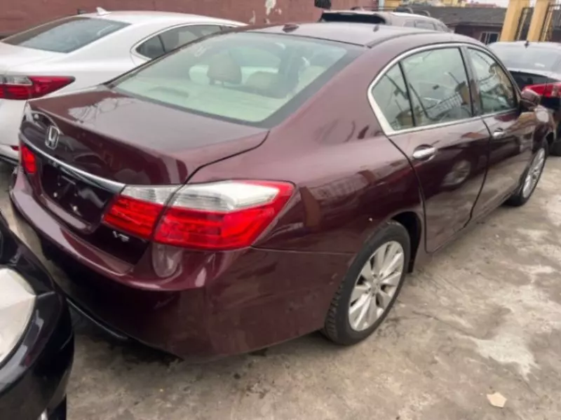 Honda Accord   - 2013