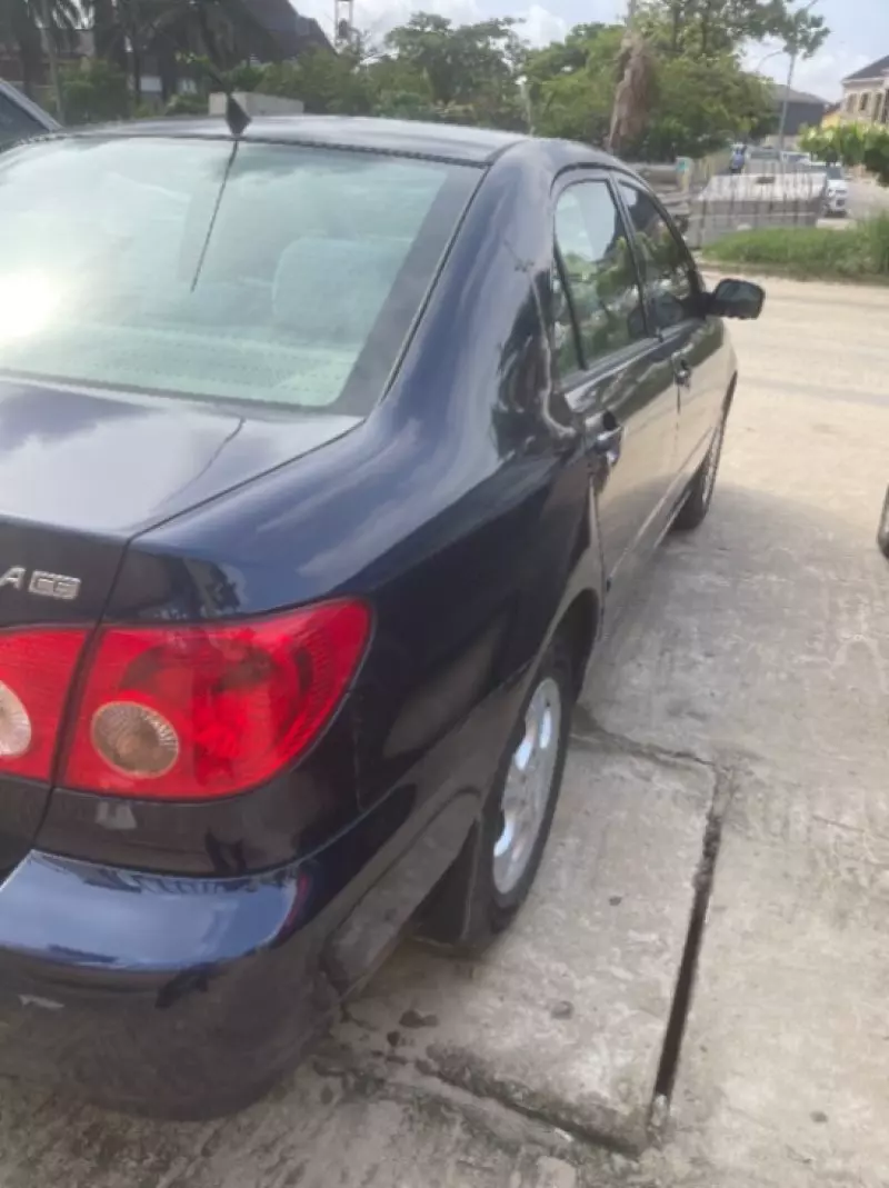 Toyota Corolla   - 2007