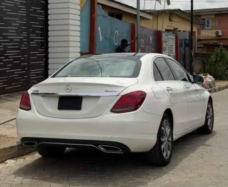 Mercedes-Benz C-Class   - 2016