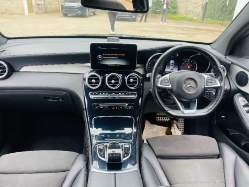 Mercedes-Benz GLC 250   - 2018
