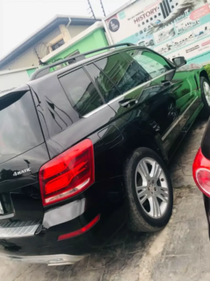Mercedes-Benz GLK 350   - 2014