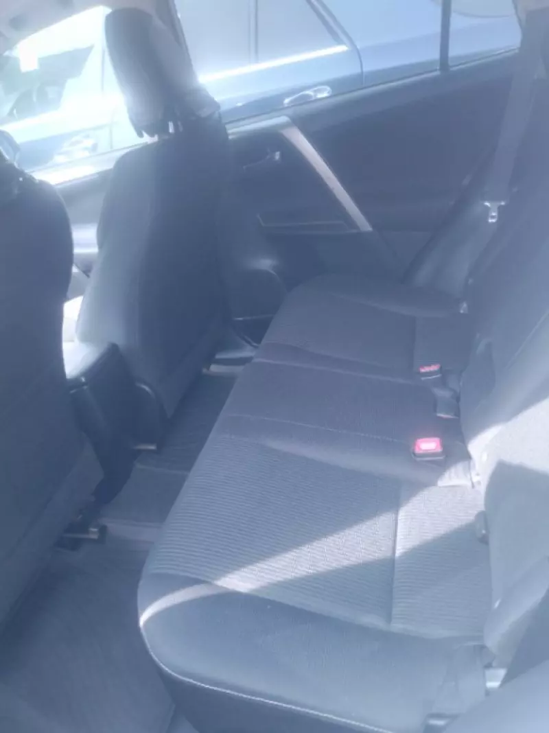 Toyota RAV 4   - 2015