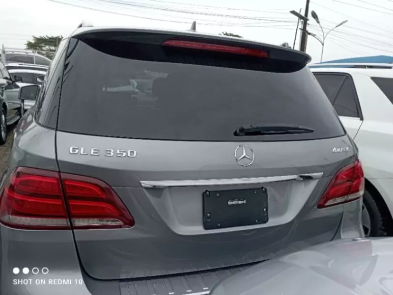 Mercedes-Benz GLE 350 - 2016