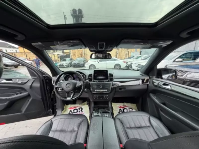 Mercedes-Benz GLE-Class   - 2017