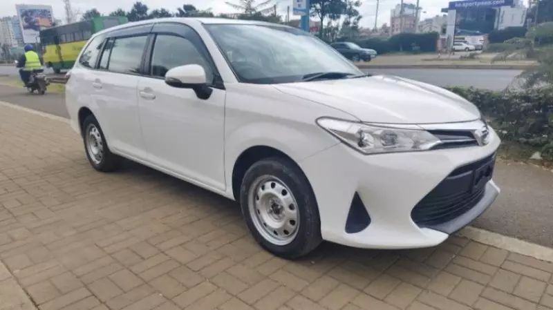 Toyota Fielder    - 2019