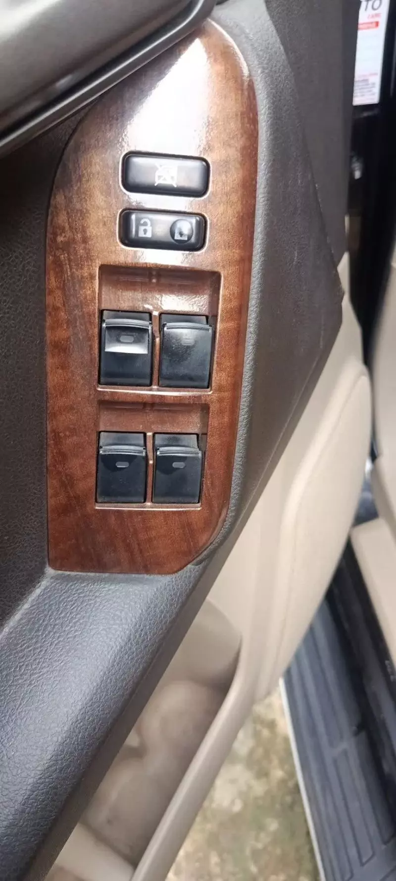 TOYOTA Prado   - 2013