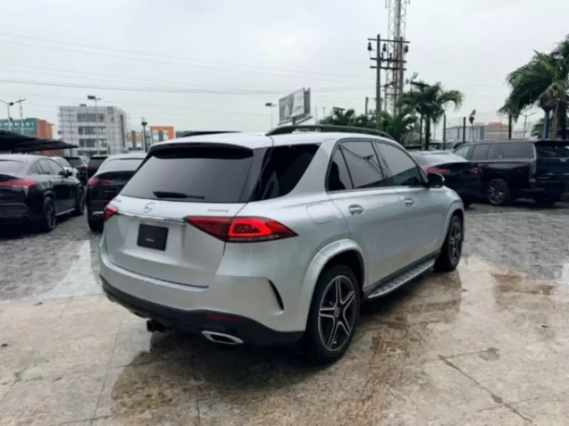 Mercedes-Benz GLE-Class   - 2020