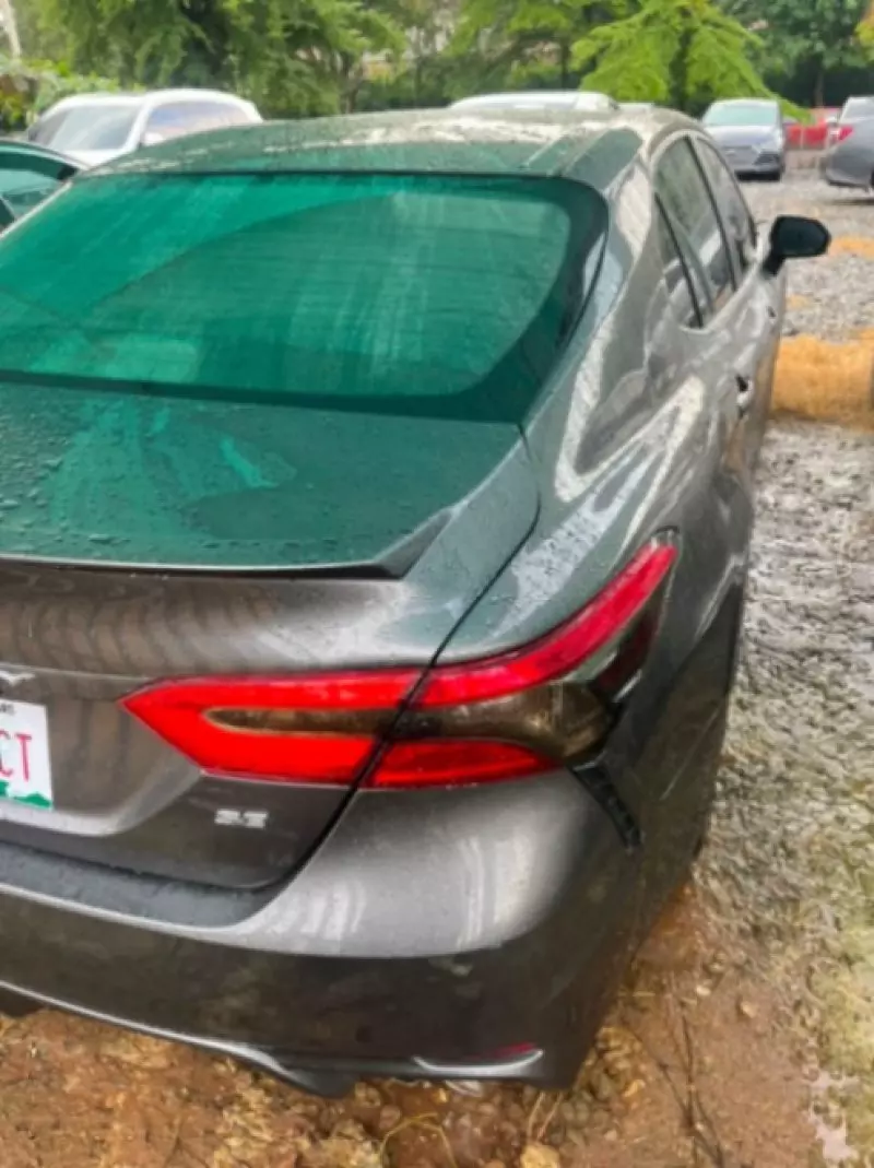 TOYOTA Camry   - 2018