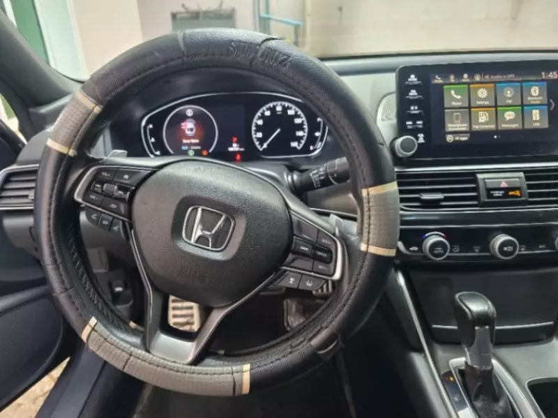 Honda Accord   - 2018