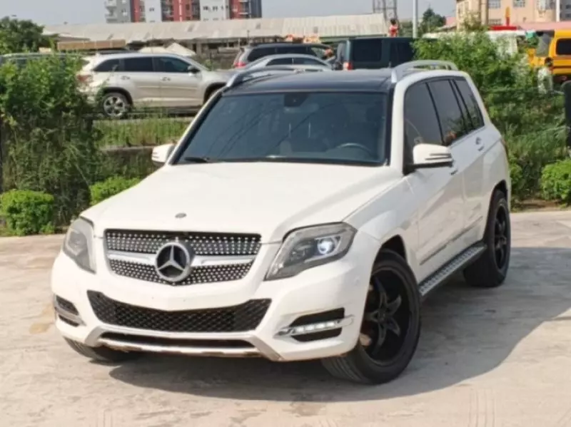 Mercedes-Benz GLK 350   - 2011