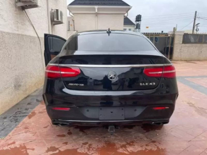 Mercedes-Benz GLE-Class   - 2019