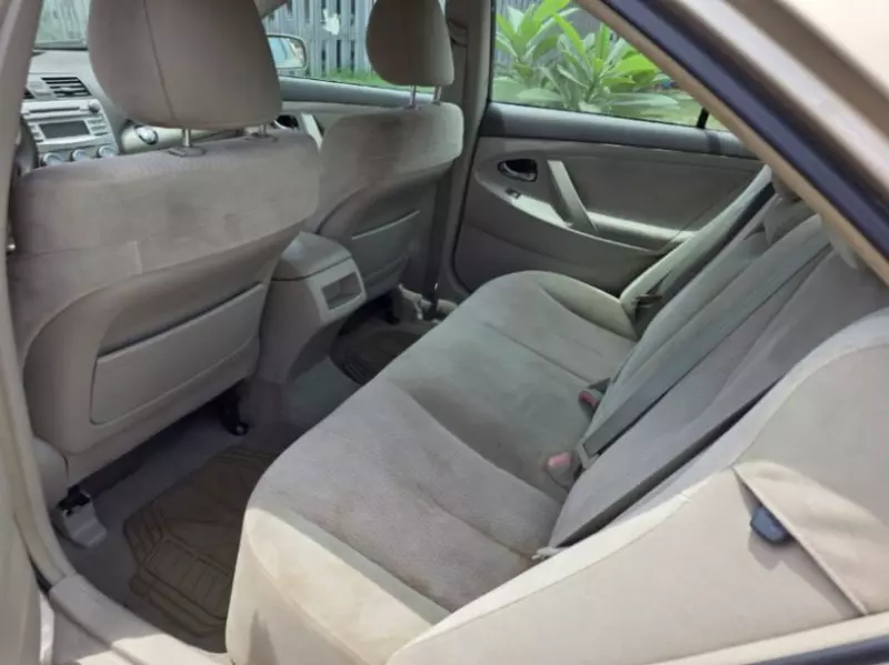 TOYOTA Camry   - 2011