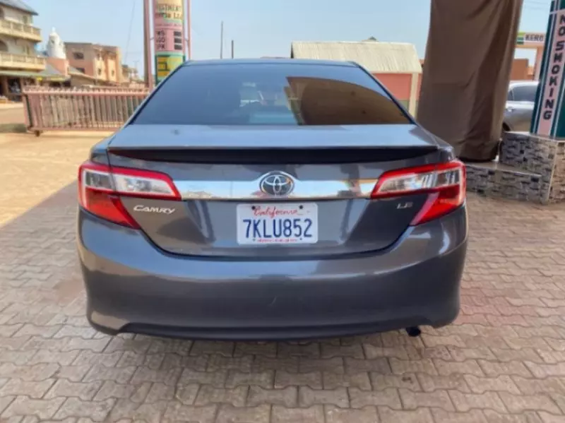 Toyota camry - 2014